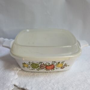 1 3/4 Cup Vintage Corningware Casserole Dish with Lid